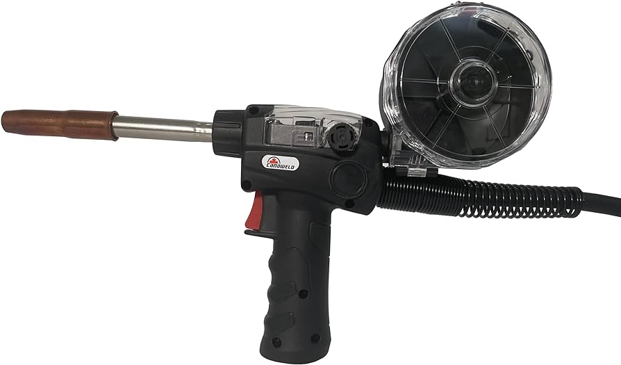 Fotografía de pistola para soldadura GMAW con alimentación de electródo.